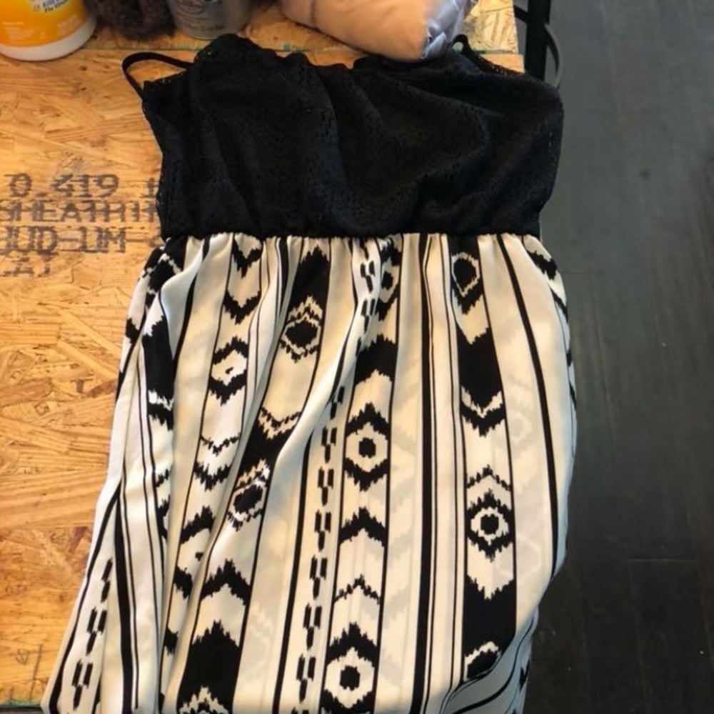 Medium dress